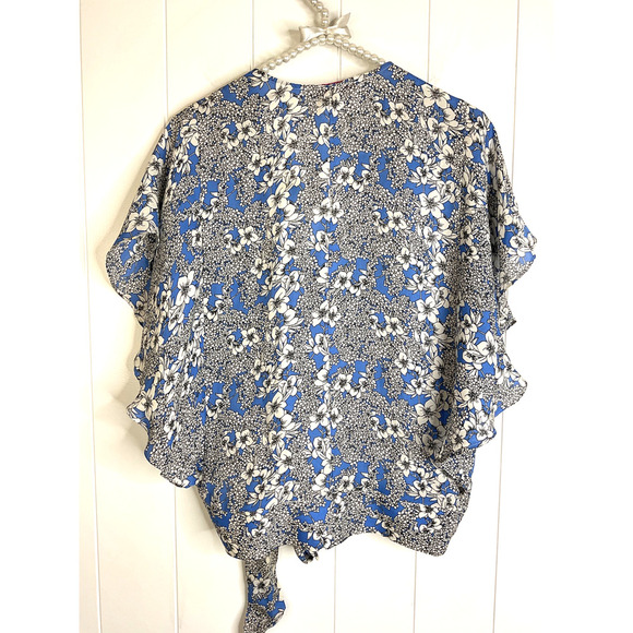 Parker Kory Blue Floral Waterfall Flutter Sleeve Wrap Blouse 100% Silk Size Med - Picture 8 of 9